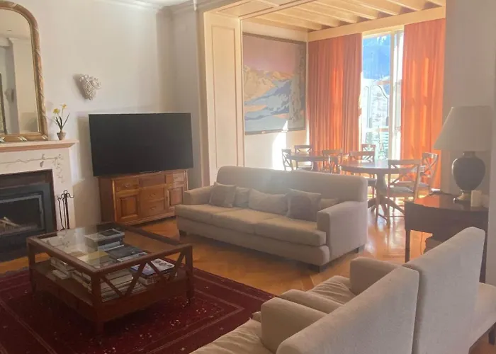 Elegant With Pool And Access Apartmán Chateau-d'Oex